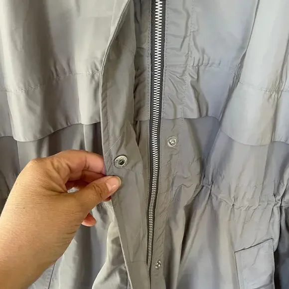 Athleta Khaki Rainfall Swing Zip Up Jacket size L/XL